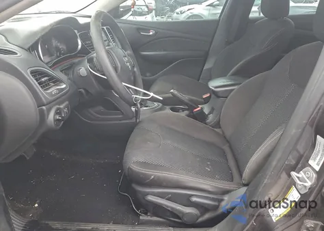 2015 Dodge Dart Sxt z USA, uszkodzony, nr VIN 1C3CDFBB4FD306983